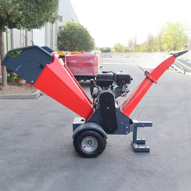 15馬力搭載ミニウッドチッパー、3インチ切断能力、自動送りシ - Gardening Tools To Cut Branches のレビューと価格