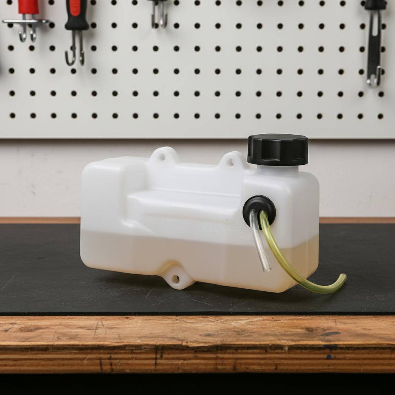 交換用燃料容器（ライン付き）不規則形状の園芸工具部品 - Gardening Tool のレビューと価格